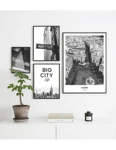 Poster with the city of Madrid in Spain, Artwork on the wall painting. black and white photo on the wall. Poster with the city of Madrid in Spain, Artwork on the wall painting. black and white photo on the wall.