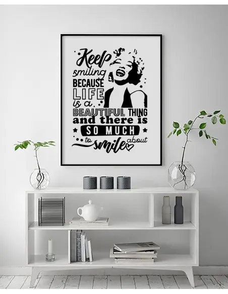 Plakat motywacyjny - Marilyn Monroe - Keep smiling. Czarno biały plakat z podobizną aktorki i napisami.